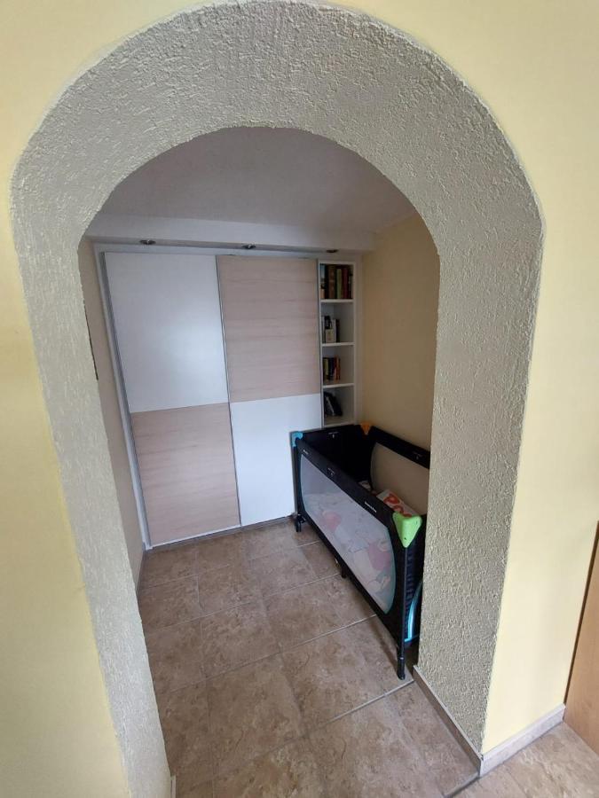 Glasperlenfloh Apartment